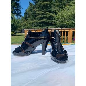 Sofft Zipper Heels